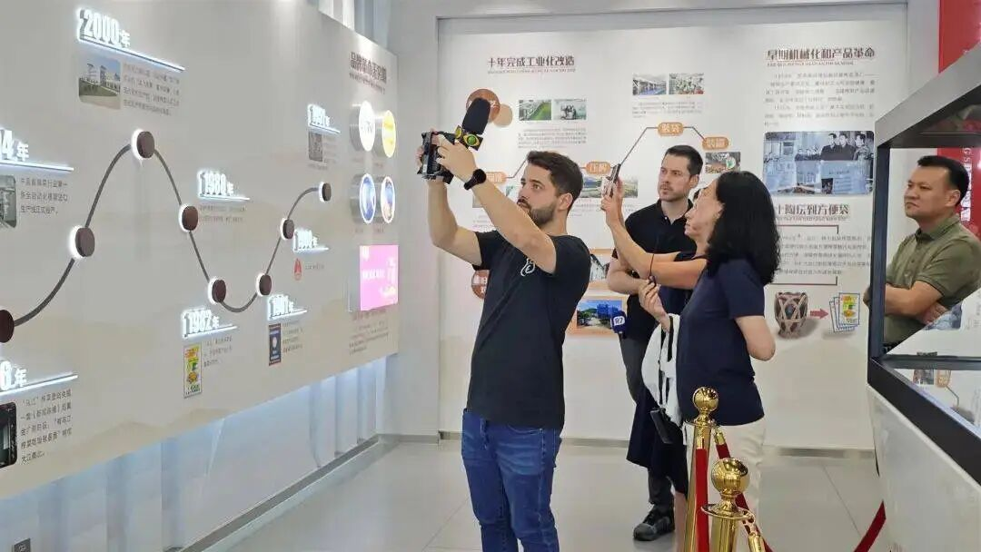 巴西记者中国行：一场跨越万里的文化对话_中国传媒教育知识服务平台